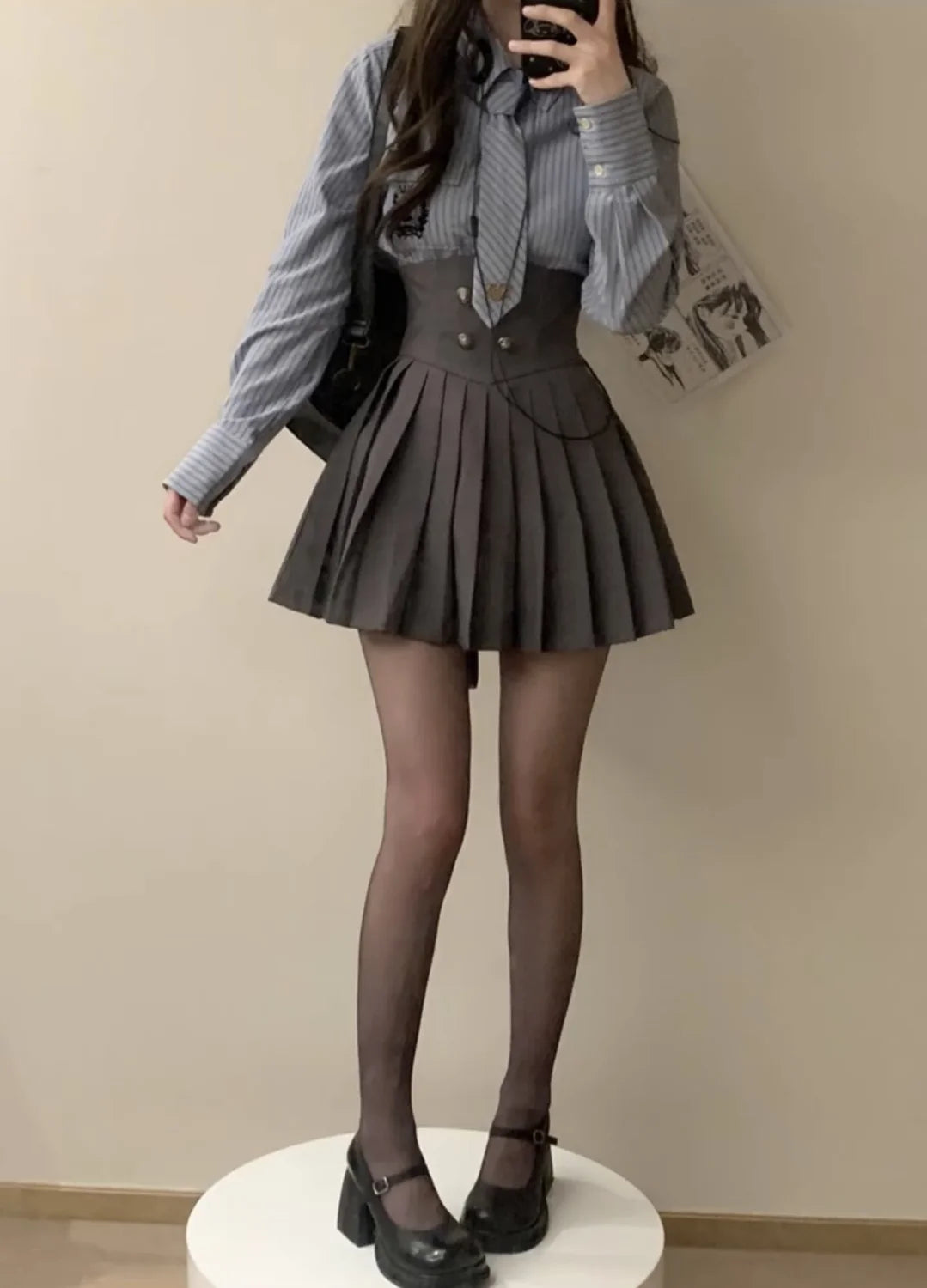 Academia: Short Suit & Pleated Skirt Set