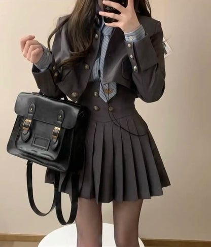 Academia: Short Suit & Pleated Skirt Set